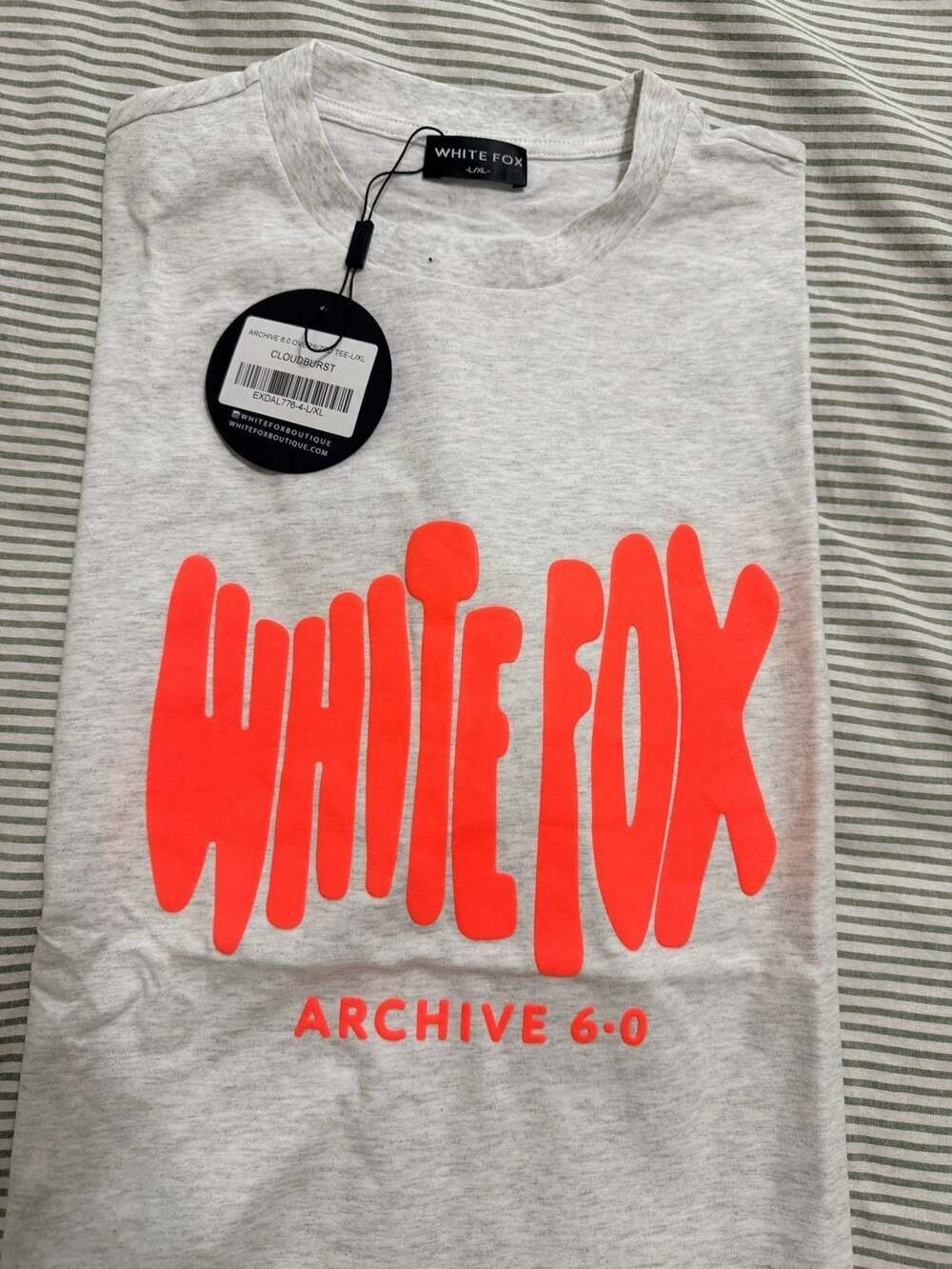 White Fox Archive 6.0 Oversized Tee Size L/XL Cloudburst Grey